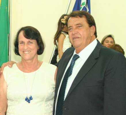 Primeira dama se apresenta à população e fala das responsabilidades da pasta e dos projetos sociais