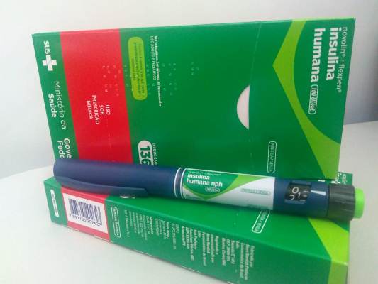 SUS disponibiliza canetas de insulina visando melhora na qualidade de vida de pacientes com diabetes