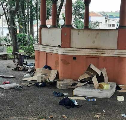 Situação de moradores de rua é tema de reunião em Descalvado
