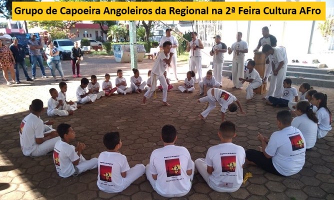 Feira Cultura Afro apresentou projeto de capoeira nos bairros