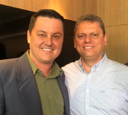 Vice-prefeito Diego da Global participa de encontro com Governador TarcÃsio e lideranças do PL