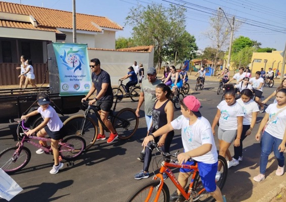 Passeio CiclÃstico e Caminhada com alunos do Jovem Agricultor do Futuro